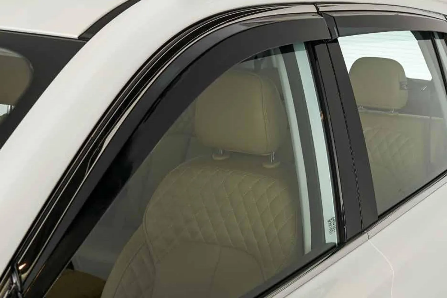 https://cdn.mgmotor.com.mx/storage/accesorios/rx8/mg-rx8-deflector-rx8.webp